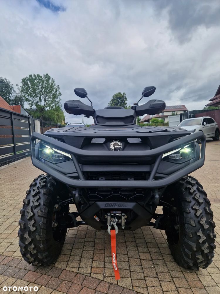 Can-Am Outlander Max - 1