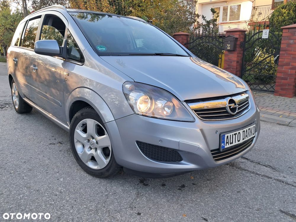 Opel Zafira 1.8 Selection - 1