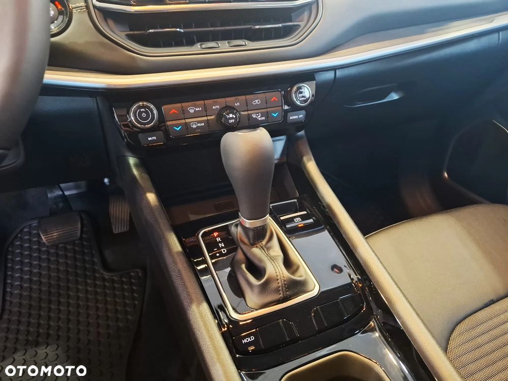 Jeep Compass 1.5 T4 mHEV Altitude FWD S&S DCT - 10