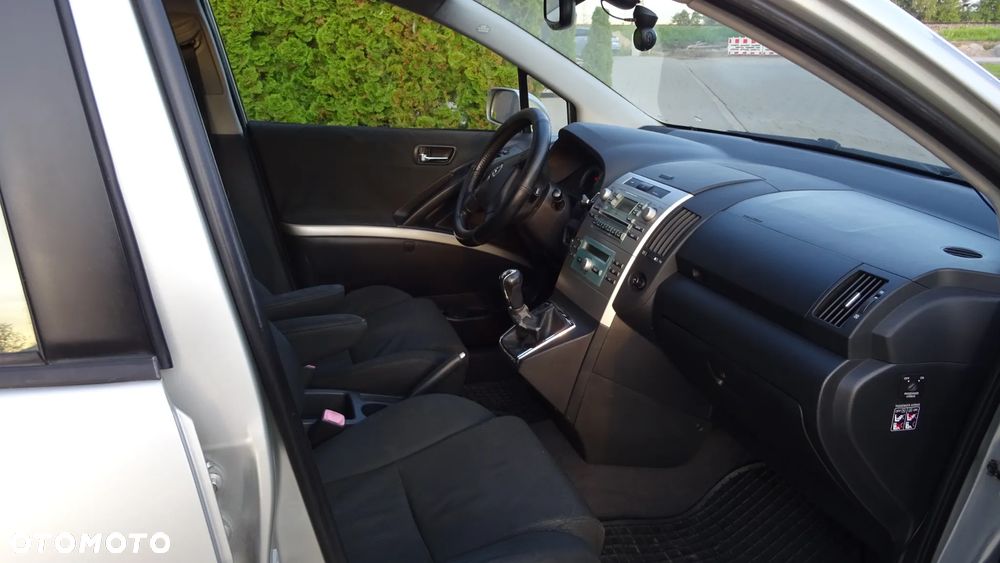 Toyota Corolla Verso 1.8 Sol 7os - 15