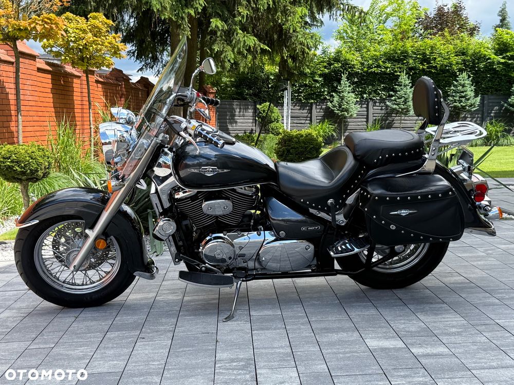 Suzuki VL 800 Volusia - Boulevard C50 - 2