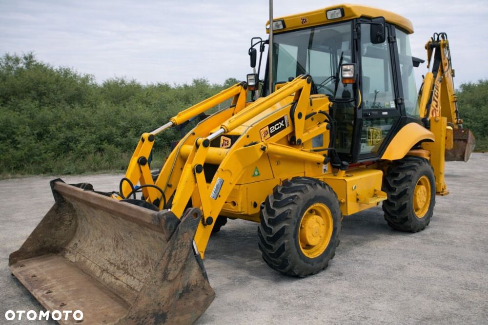 JCB 2CX - 1