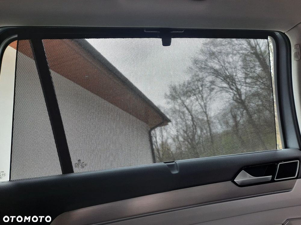 Volkswagen Passat 2.0 TDI Elegance DSG - 25