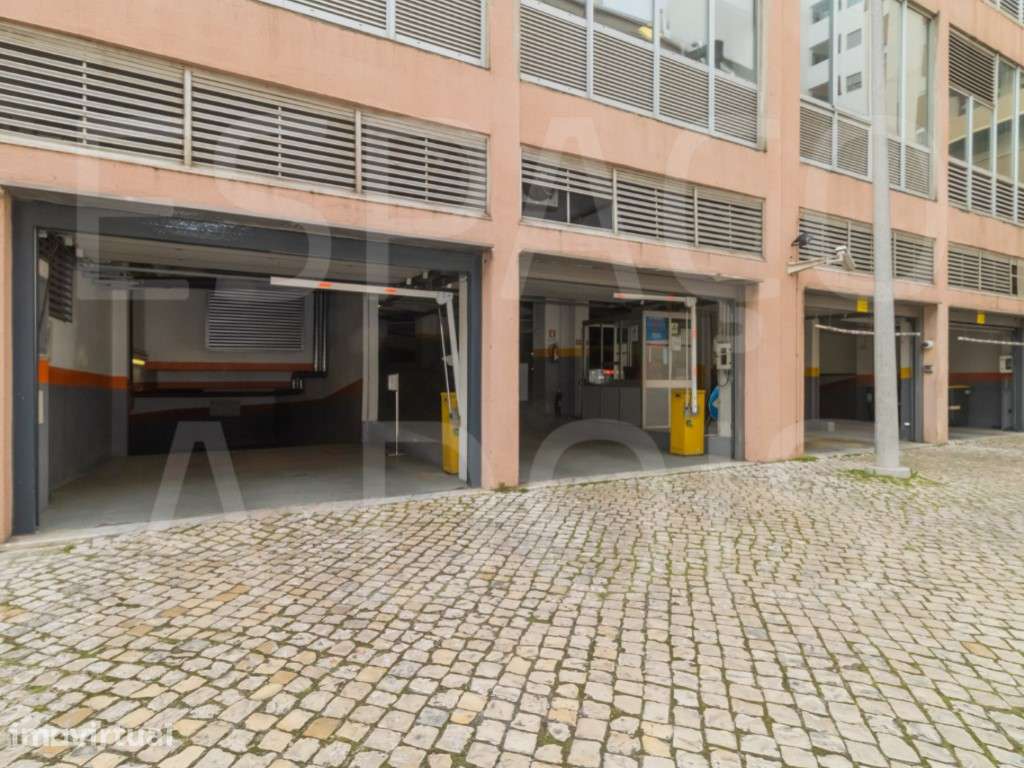 Condomínio Privado: Segurança 24h! Grande facilidade circulação/man... - Grande imagem: 4/12