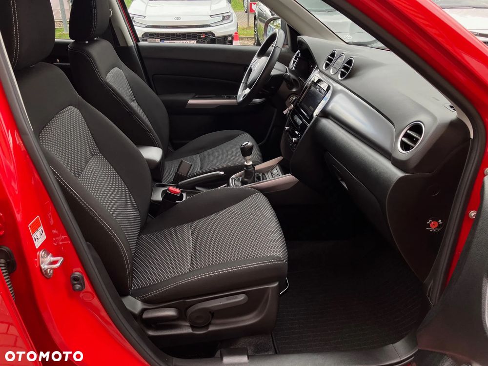 Suzuki Vitara 1.4 Boosterjet SHVS Elegance 2WD - 17
