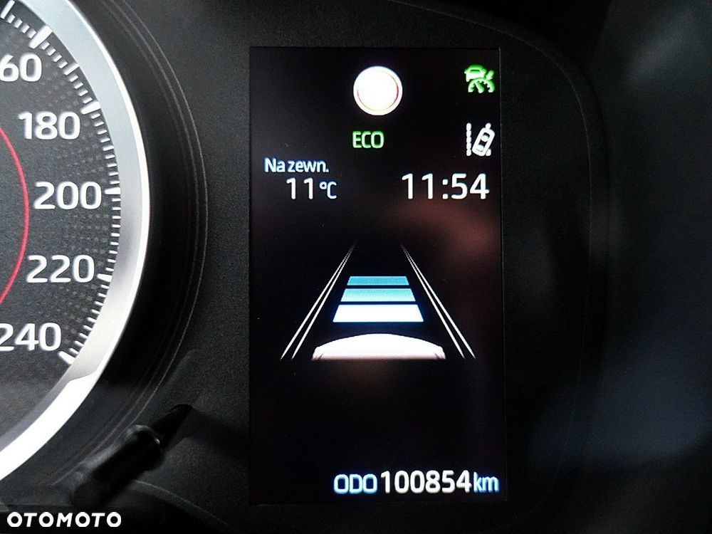 Toyota Corolla - 26