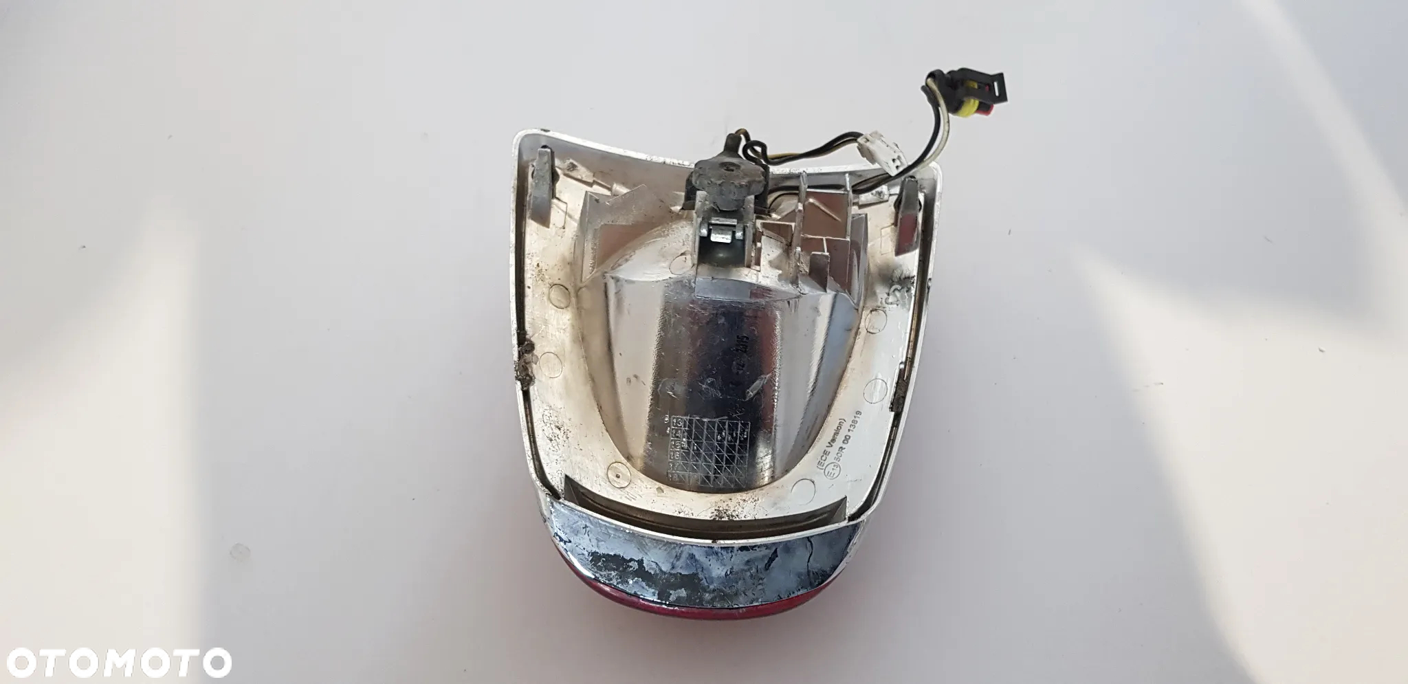 Piaggio Vespa Primavera Sprint Lampa Tył Tylna - 4