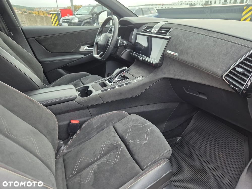 DS Automobiles DS 7 Crossback - 27