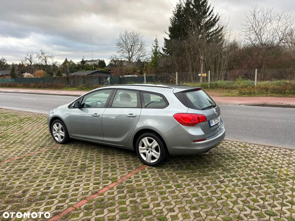 Opel Astra - 22