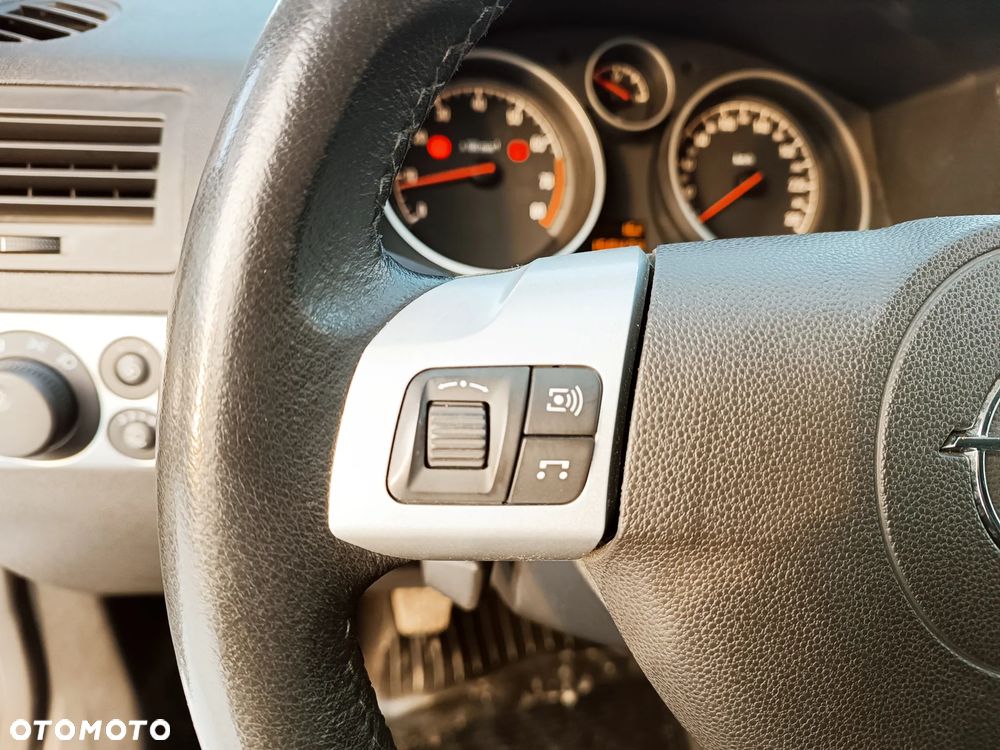 Opel Astra 1.6 Selection - 23