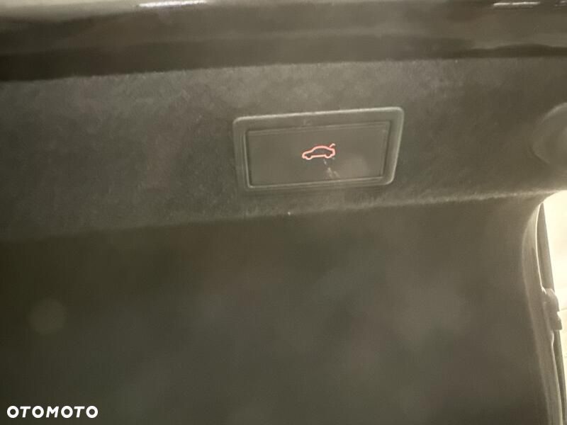 Skoda Superb 2.0 TDI SCR Style DSG - 26