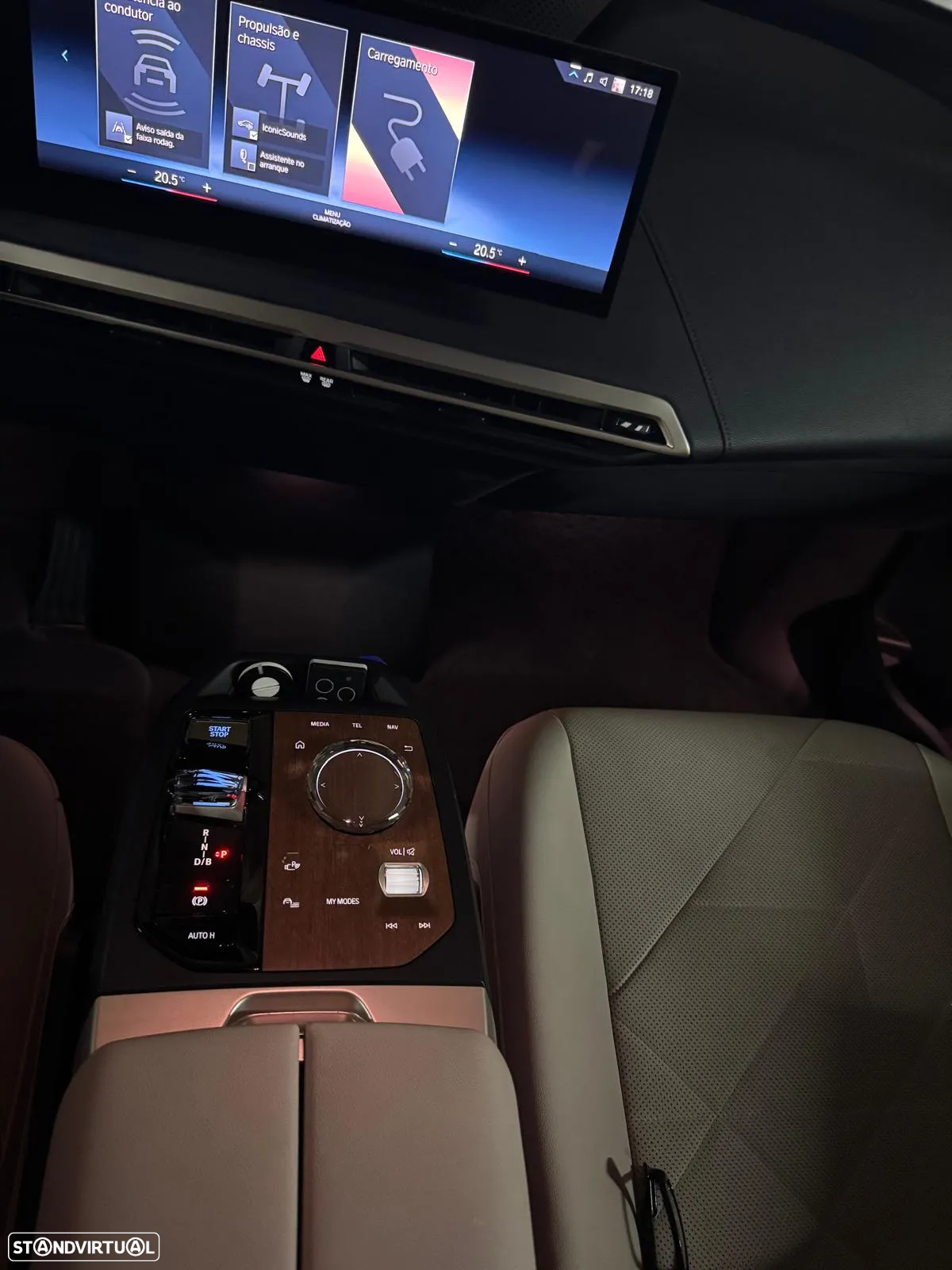 BMW iX xDrive 40 - 12