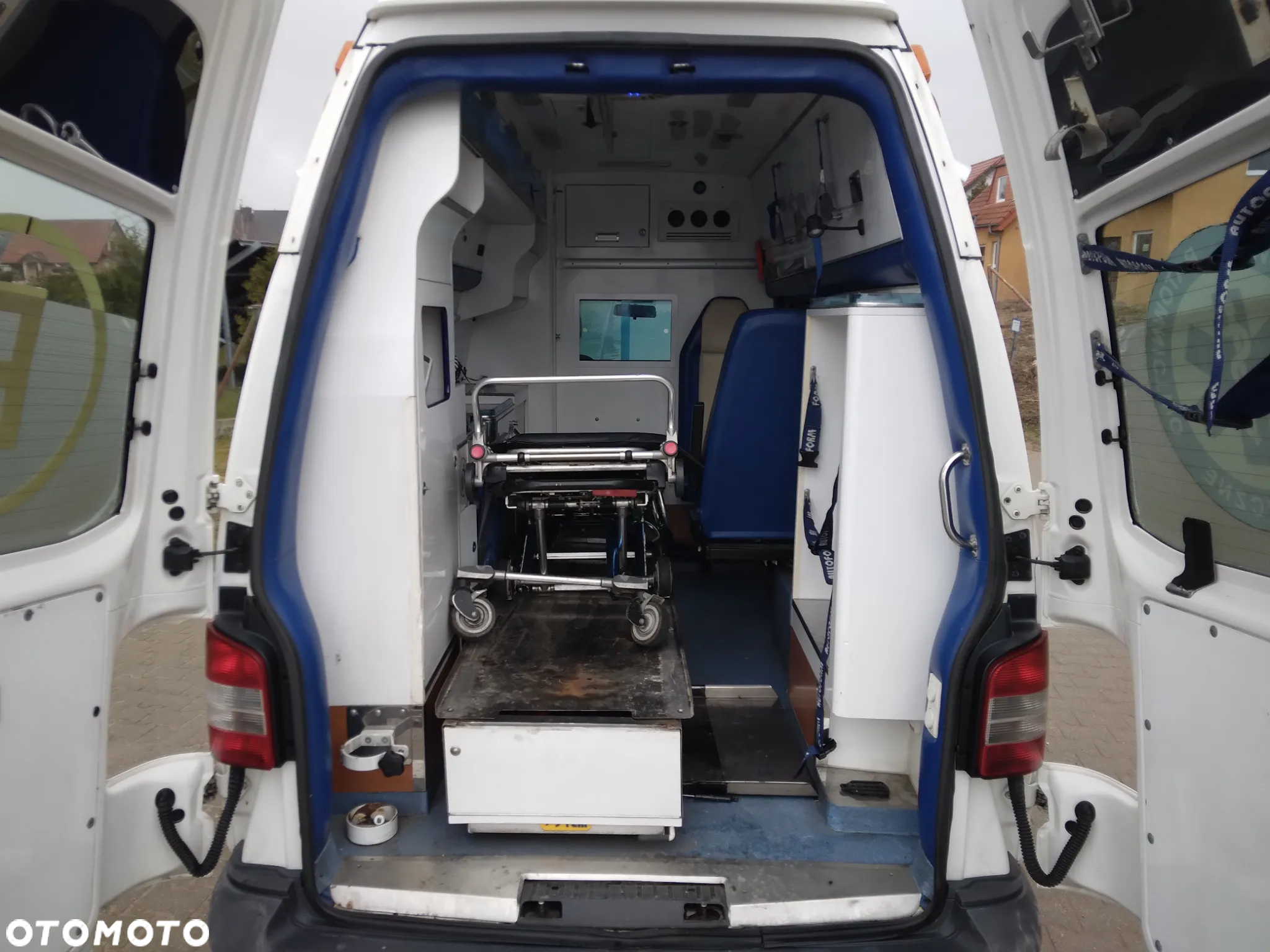 Volkswagen Transporter - 8