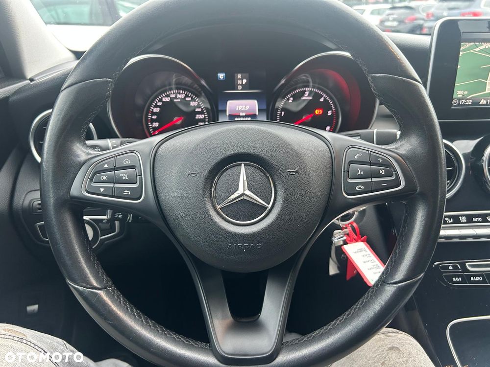 Mercedes-Benz Klasa C 220 d 9G-TRONIC Edition - 29