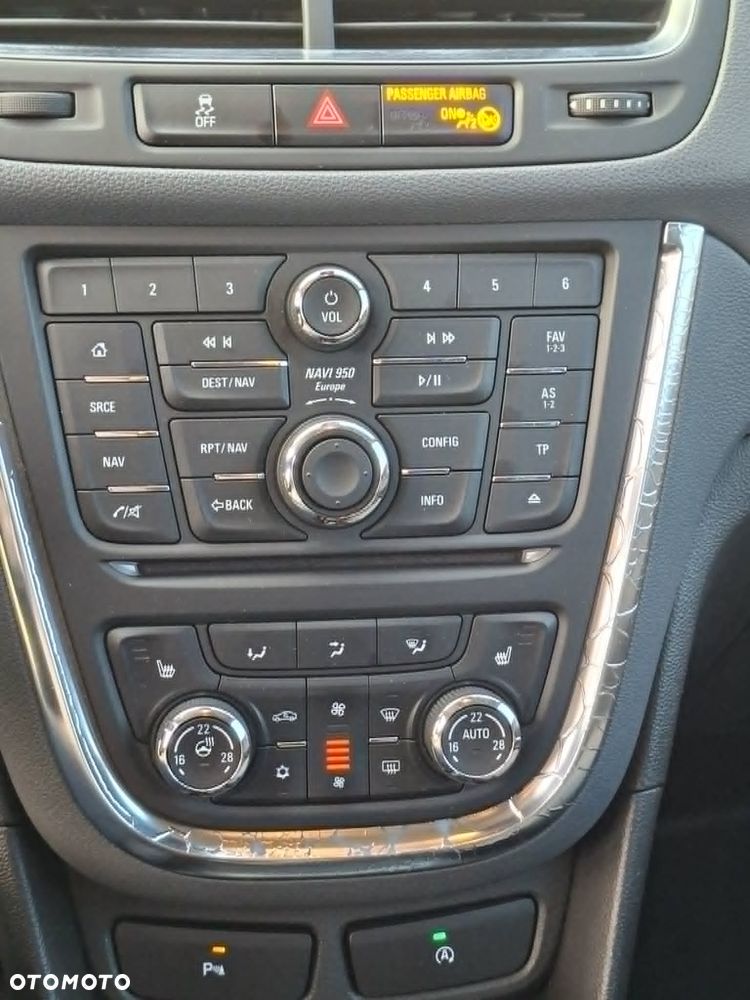 Opel Mokka 1.4 T Cosmo S&S - 11