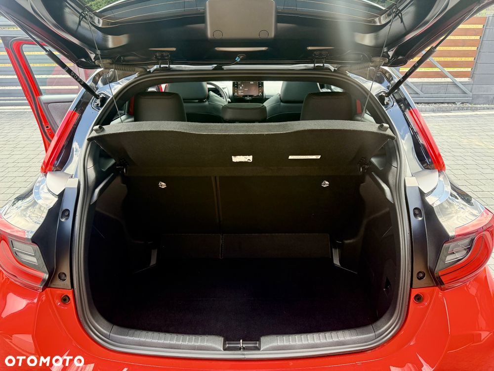 Toyota Yaris Hybrid 1.5 Premiere Edition - 21