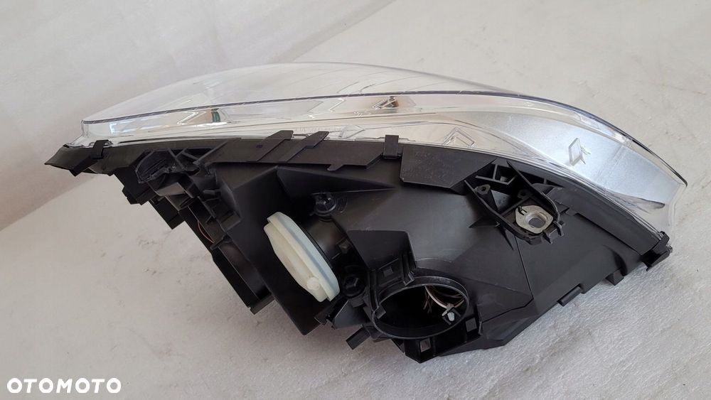 LAMPA LEWA ZWYKŁA PRZÓD MERCEDES B-KLASA W245 LIFT - 9