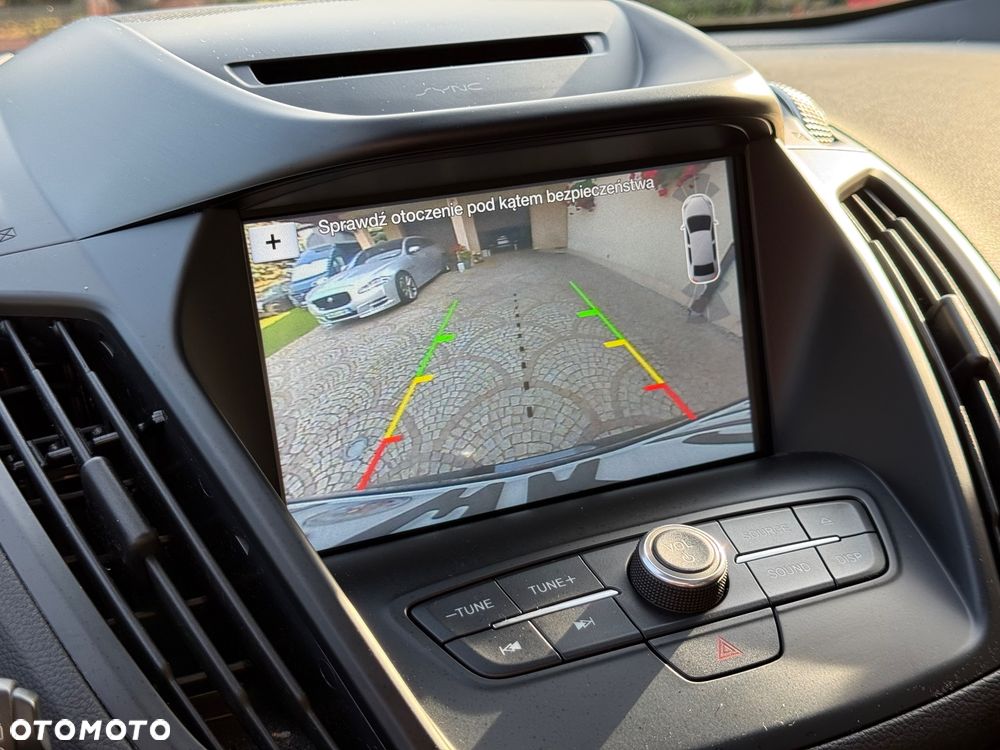 Ford Kuga 2.0 TDCi AWD Titanium - 29