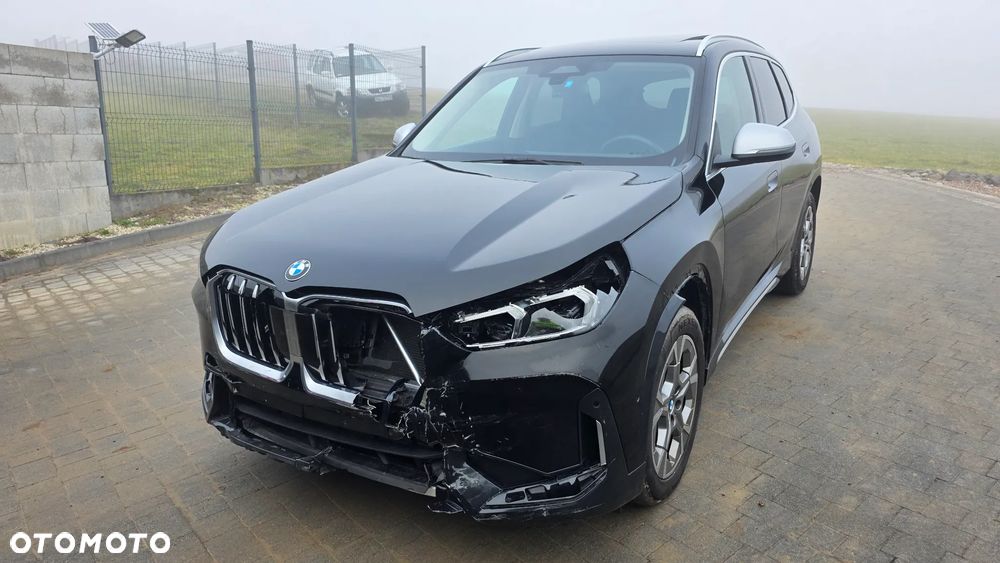 BMW X1 sDrive18i xLine - 3