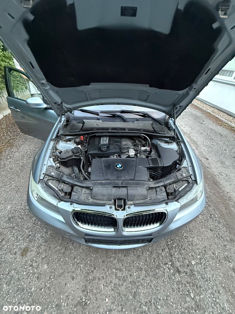 BMW Seria 3 318i Edition Exclusive - 12
