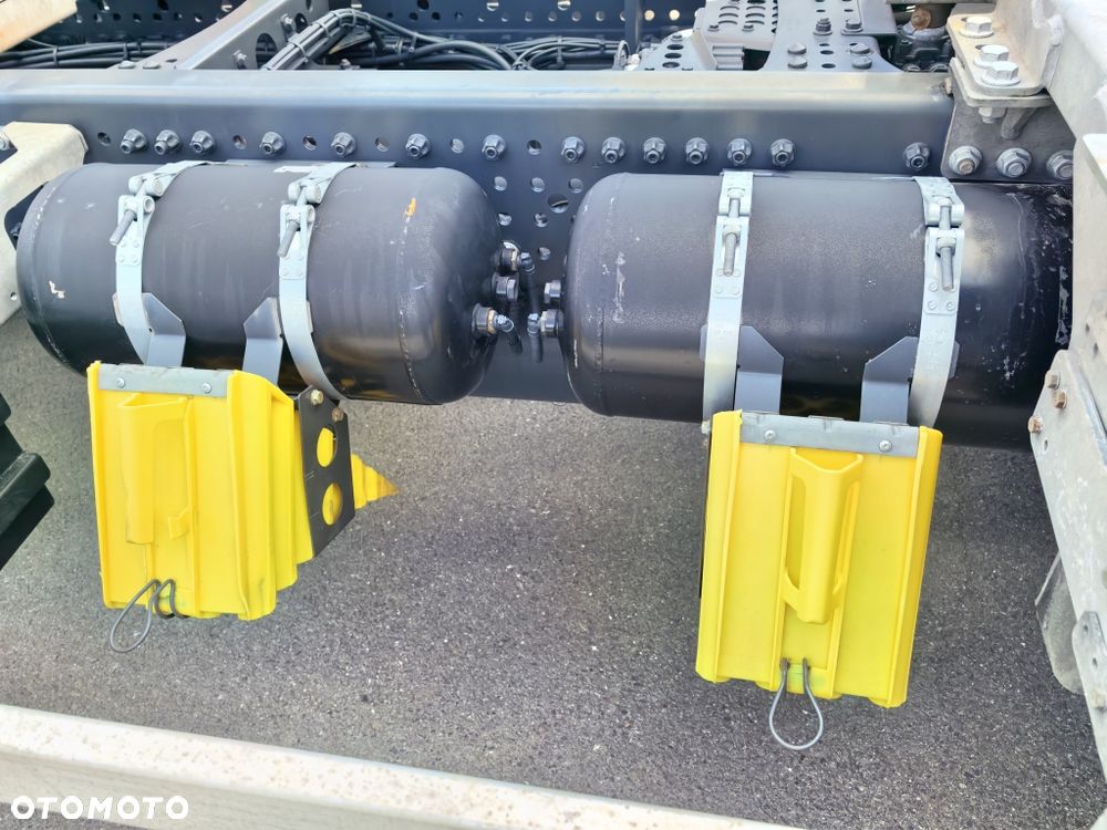 Mercedes-Benz Actros 2545 // Lusterka // Zabudowa Multi // Rozstaw 4900mm // Standard // MP5 // - 29