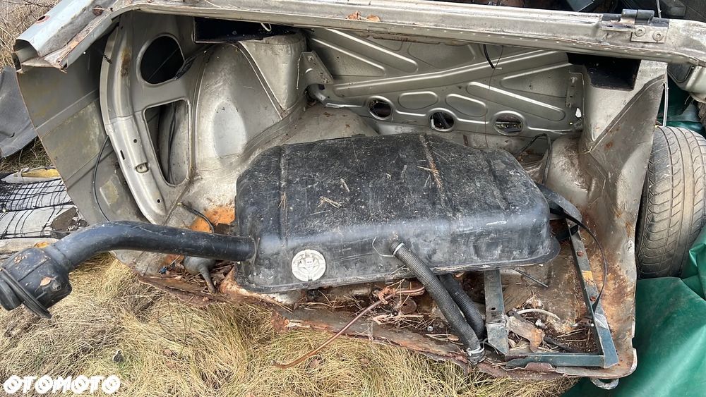 Audi Coupe - 14