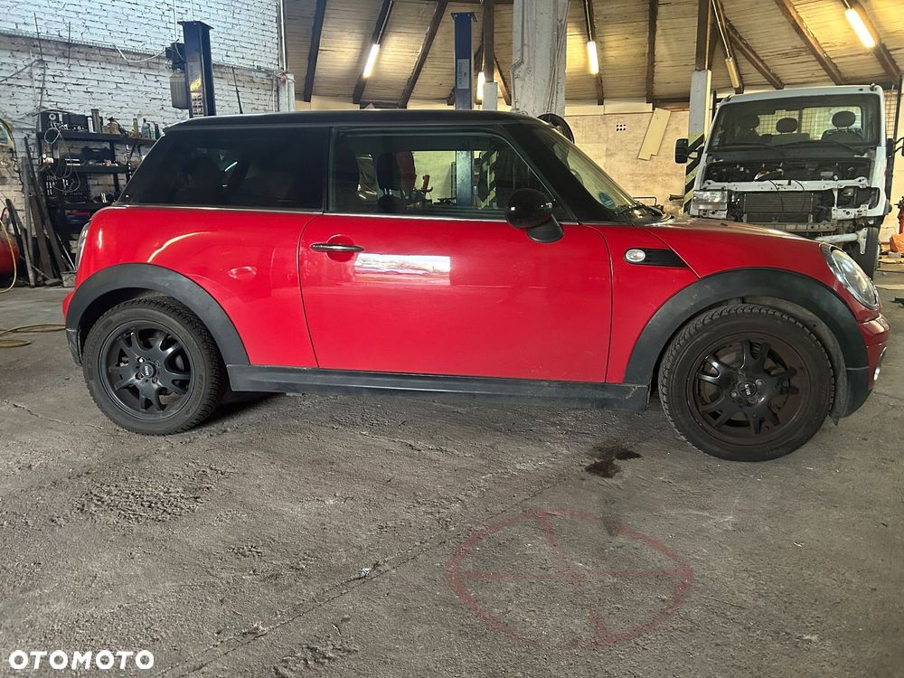 MINI Cooper Standard - 6