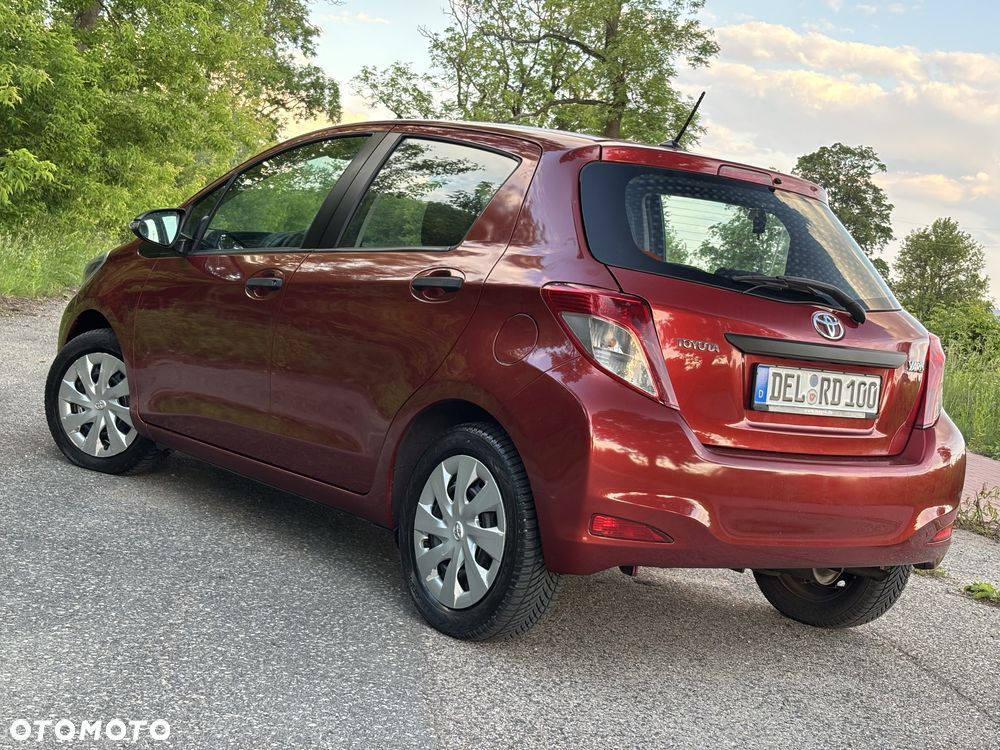 Toyota Yaris - 2