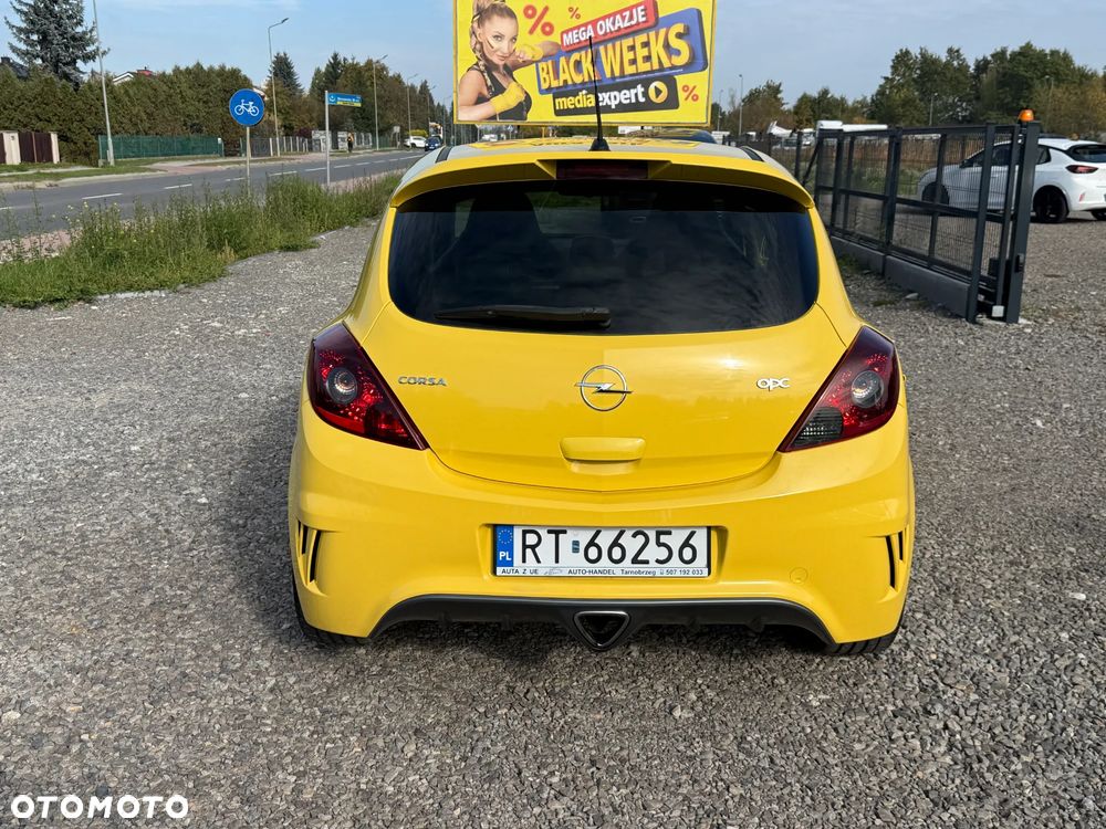 Opel Corsa 1.6 T OPC - 16