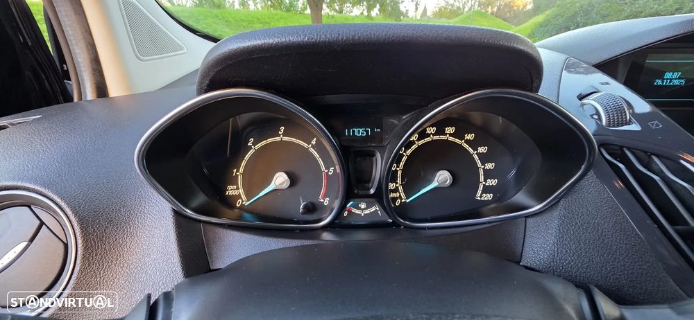 Ford Tourneo Courier 1.5 TDCi Titanium - 22