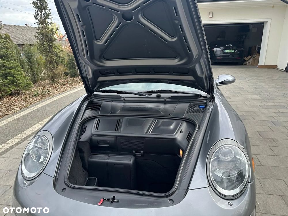 Porsche 911 Carrera 4 S - 22