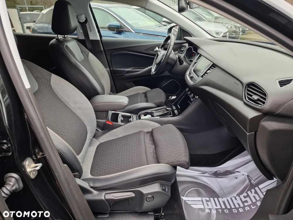 Opel Grandland X 1.6 T Ultimate S&S - 24