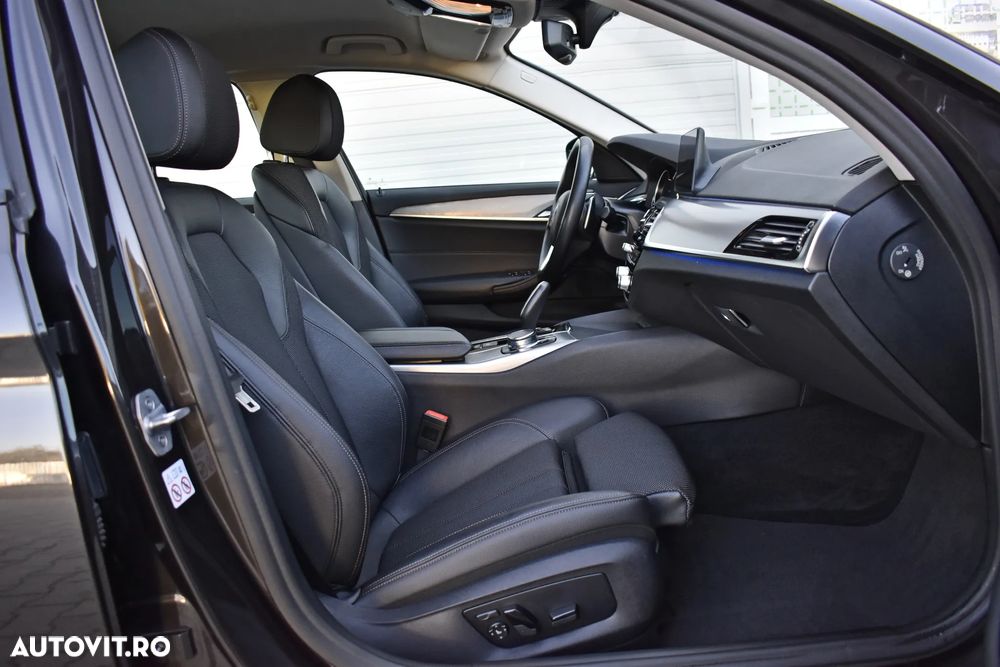 BMW Seria 5 530e AT PHEV - 15
