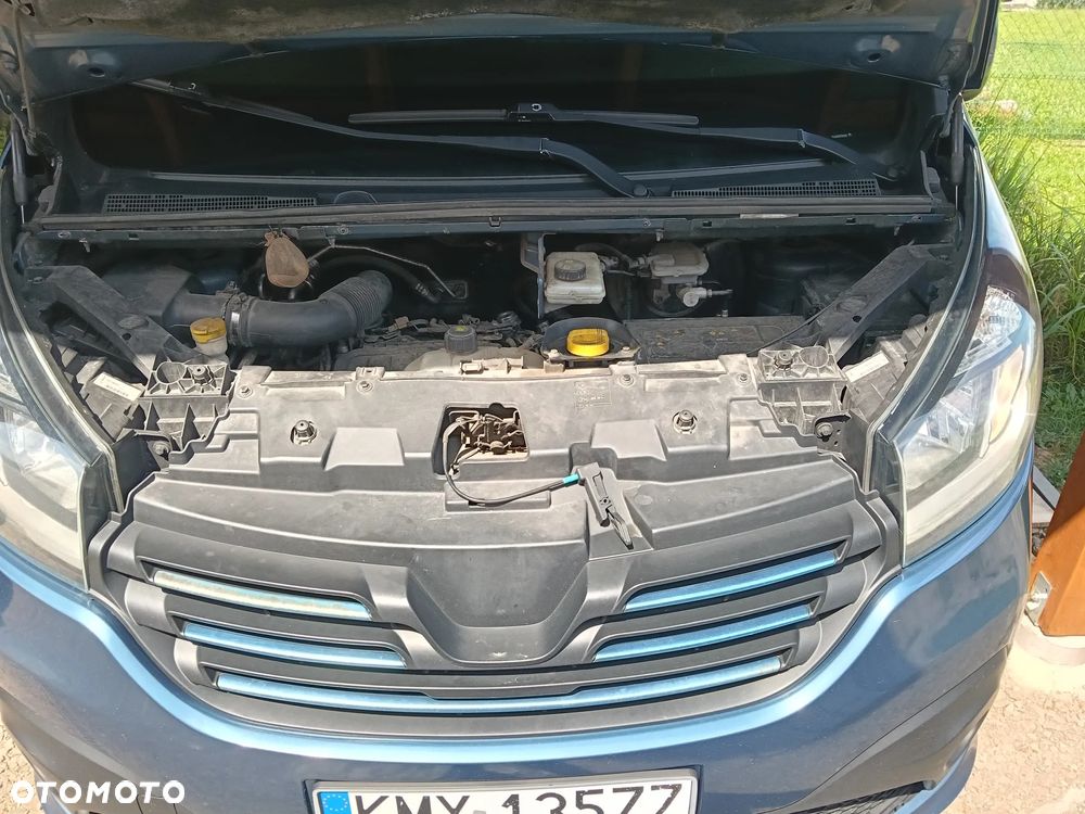 Renault Trafic Grand 1.6 dCi - 16
