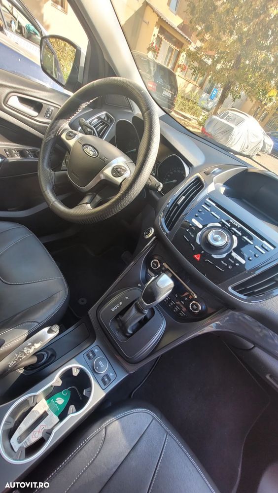 Ford Kuga 2.0 TDCi 4x4 Aut. Titanium - 7