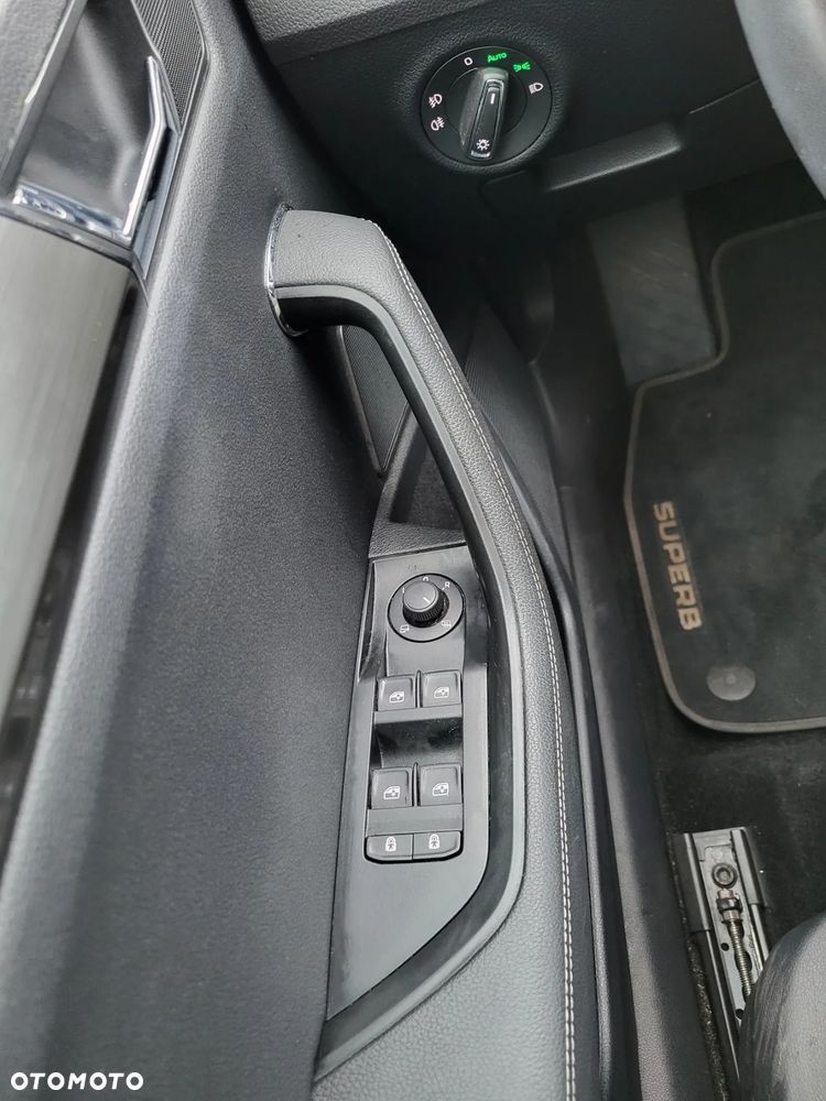 Skoda Superb 2.0 TSI Style DSG - 15