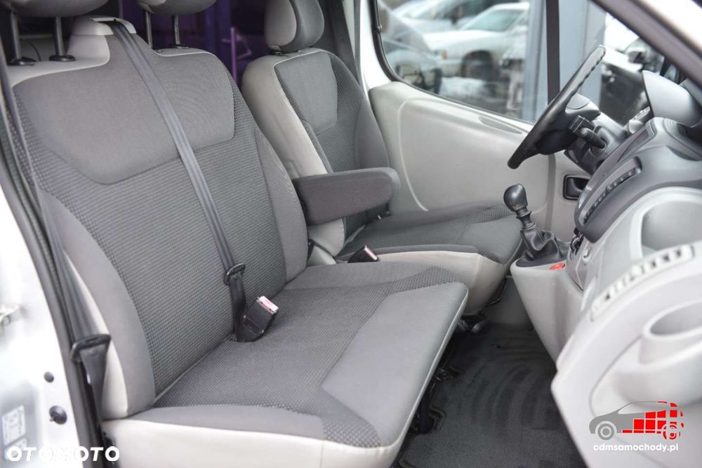 Opel Vivaro - 20