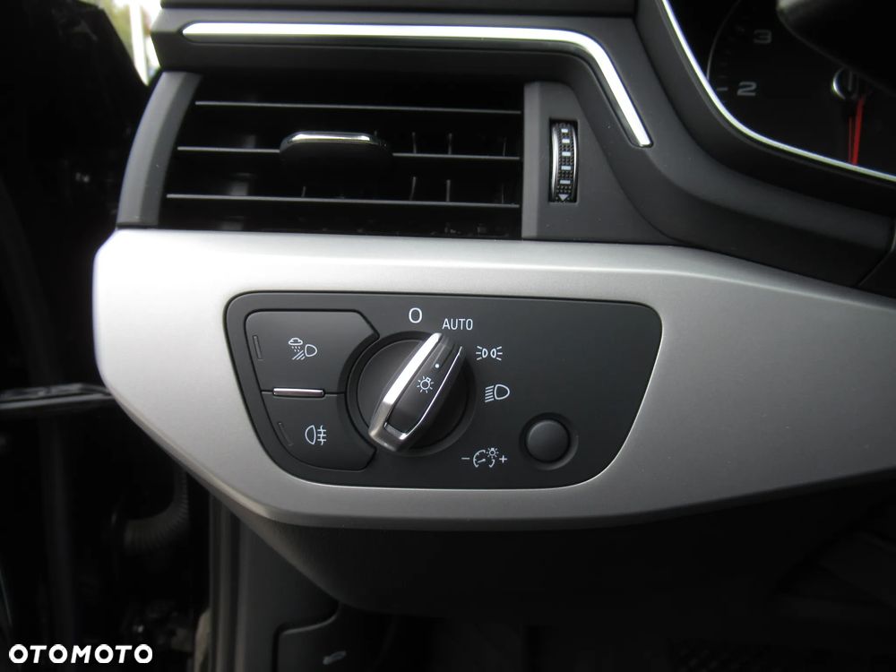 Audi A4 - 35