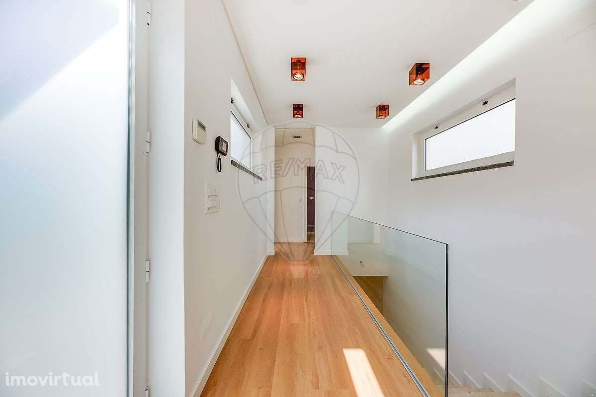 Moradia T3 para venda - Grande imagem: 2/49