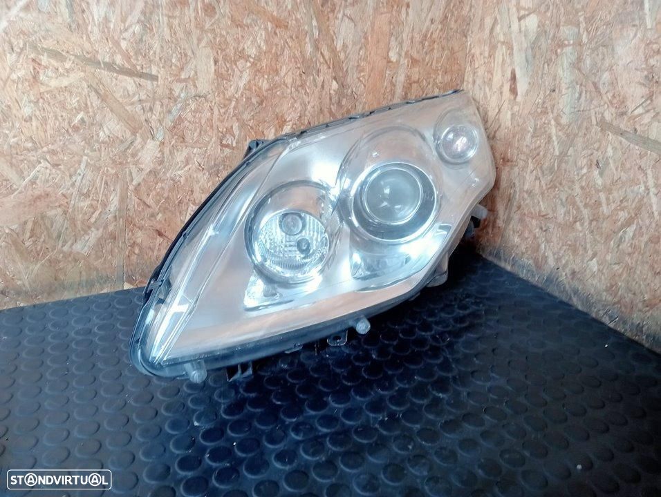 FAROL ESQUERDO RENAULT LAGUNA III GRANDTOUR - 1