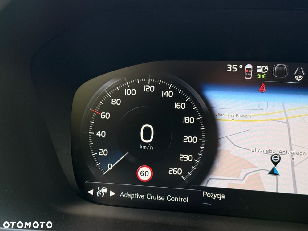 Volvo XC 90 - 16