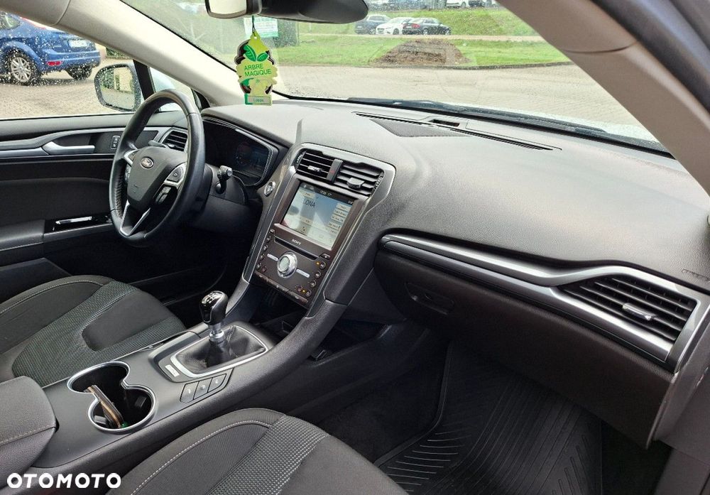 Ford Mondeo - 16