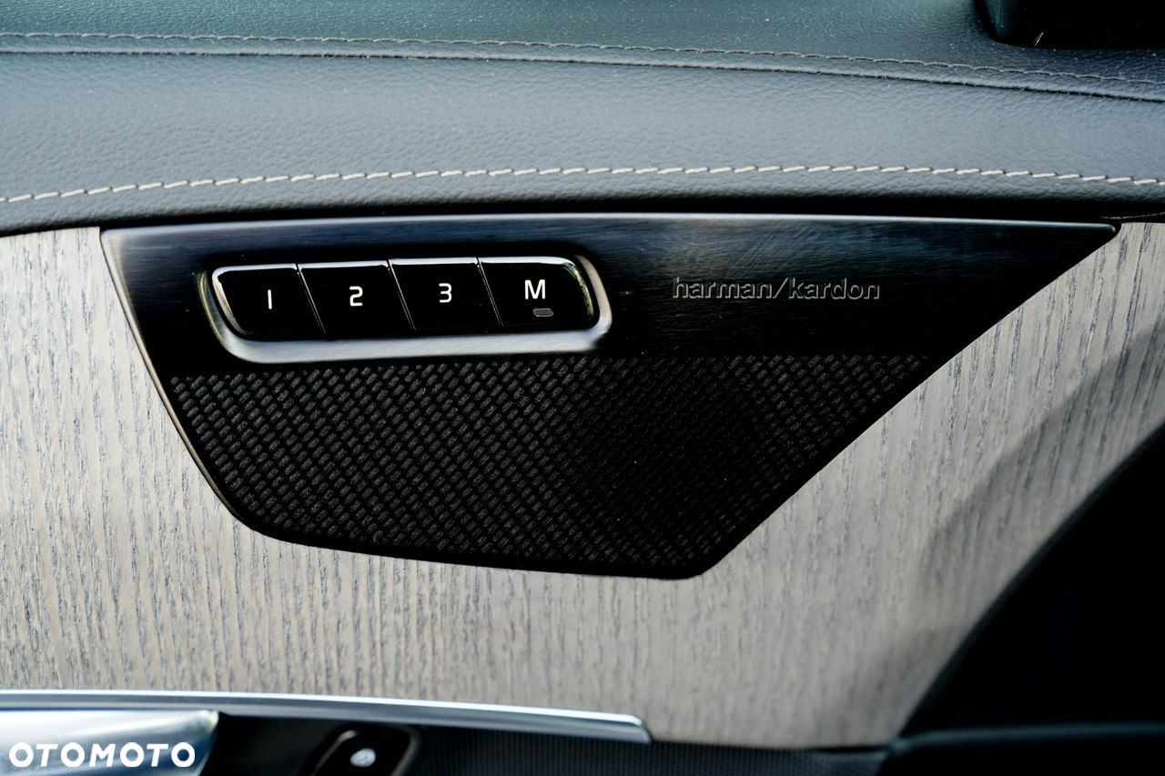 Volvo XC 90 - 27
