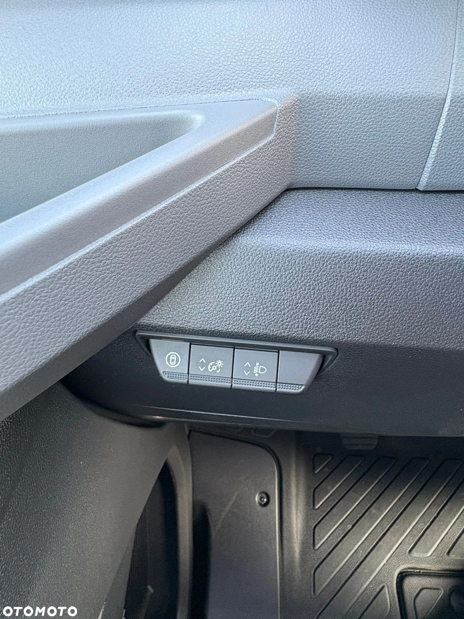 Renault Master Doka 7 os. gotowy do zabudowy! - 12