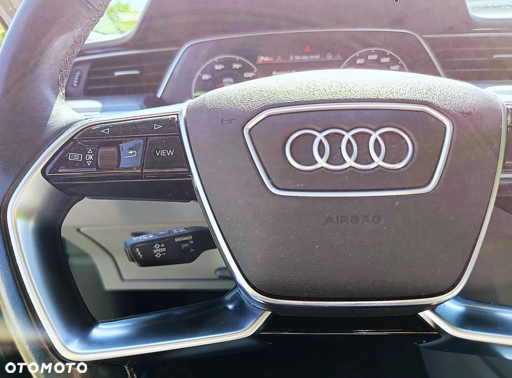 Audi e-tron Sportback 55 Quattro - 21