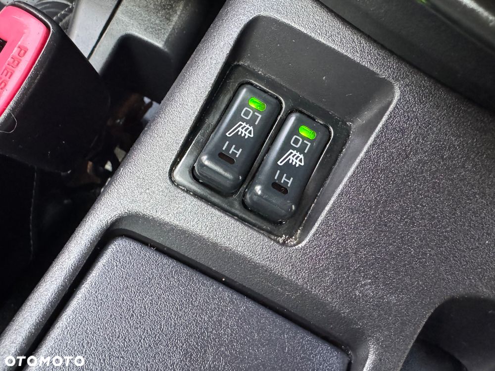 Mitsubishi Lancer - 14