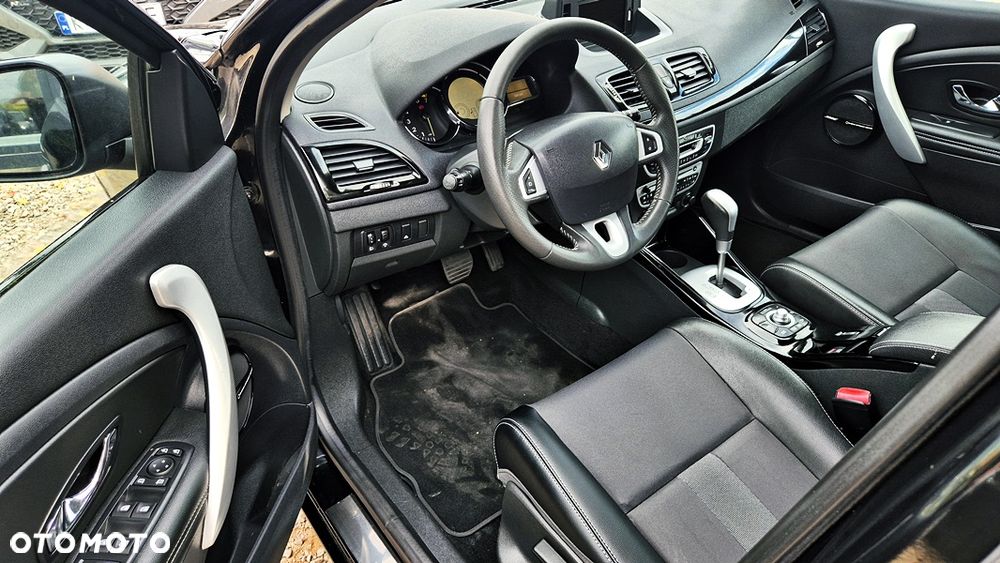Renault Megane 2.0 16V Bose Edition CVT - 31