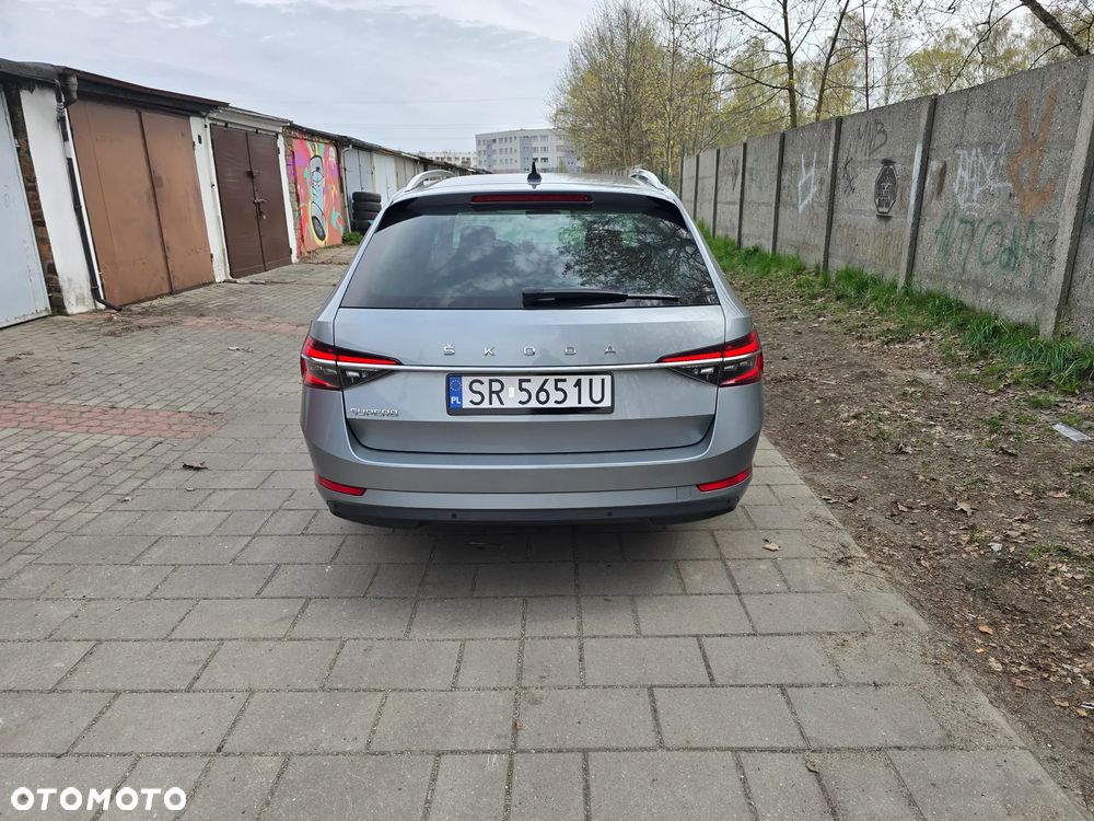 Skoda Superb 2.0 TDI DSG Premium Edition - 4