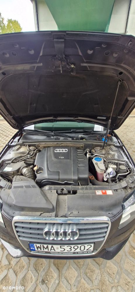 Audi A4 Limousine - 9
