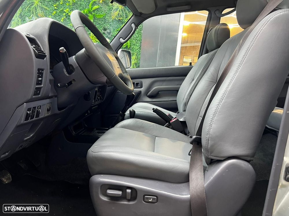 Toyota Land Cruiser 3.0 TD Pack 2 - 7